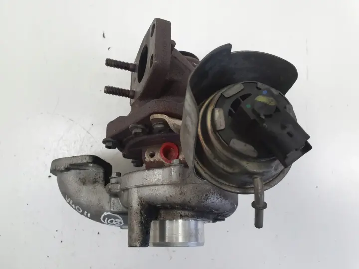 VOLVO C30 V40 II S40 V50 V60 S60 II 1.6 D2 TURBOSPRĘŻARKA turbo 9686120680