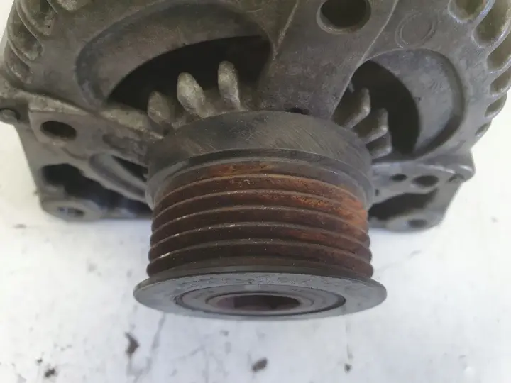 Ford C-Max I 2.0 TDCI ALTERNATOR 30667068 3M5T-10300-YC 150A