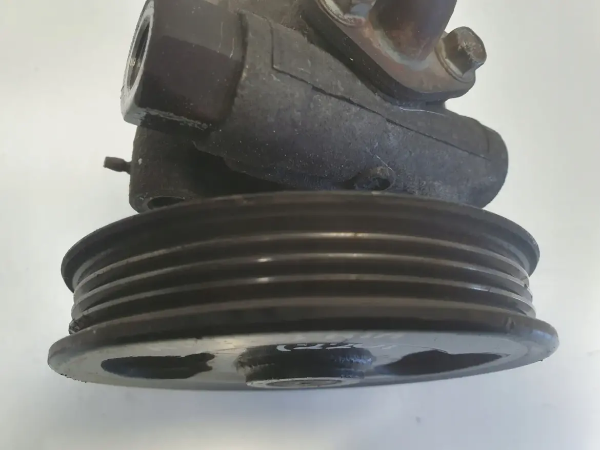 Kia Rio I 1.3 8V POMPA WSPOMAGANIA