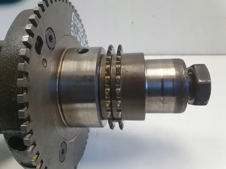 Iveco Daily IV 3.0 CNG WAŁ KORBOWY GH905205AS 502295017