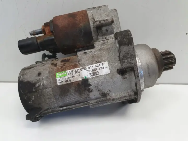 VW Passat B6 2.0 TDI ROZRUSZNIK 02M911024P valeo