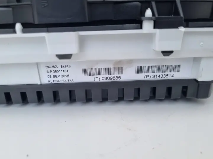 Volvo V40 II 2.0D Diesel LICZNIK ZEGARY TFT Europa 31433514 P31433514