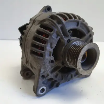 Renault Scenic II 1.9 DCI ALTERNATOR bosch 0124525101