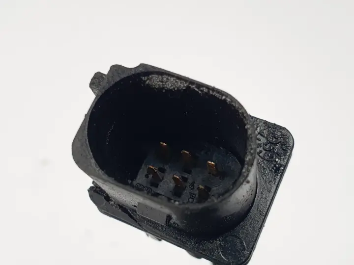 c1d75da6999bfeada8982a0d9e16e996