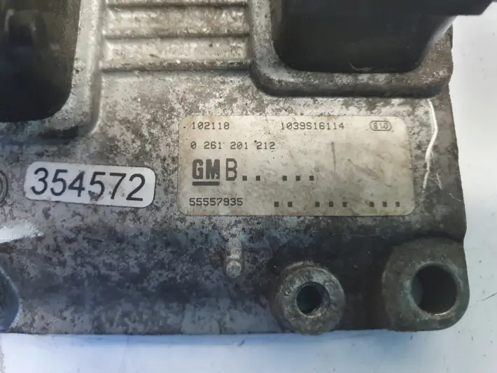 7293845cb236222890961a50aa9750be