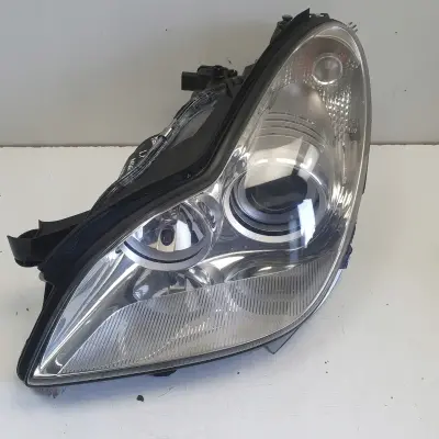 Mercedes CLS W219 C219 PRZEDNIA LAMPA LEWA lewy przód EUROPA
