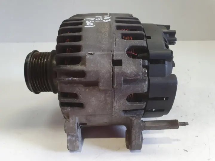 Audi A3 II 8P 2.0 TDI ALTERNATOR valeo 06F903023C 140A