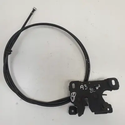 Audi A3 8L LINKA OTWIERANIA MASKI Zamek 8L0823509