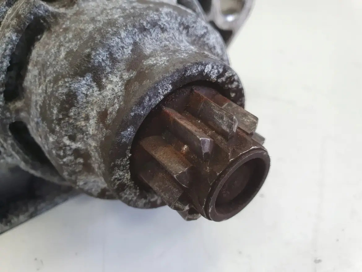 Audi A3 II 8P 1.6 FSI ROZRUSZNIK valeo 02T911023S D6GS12