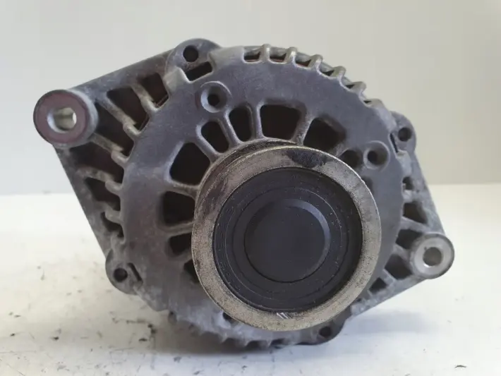 Opel Antara 2.2 CDTI ALTERNATOR oryginał 13580078 140A