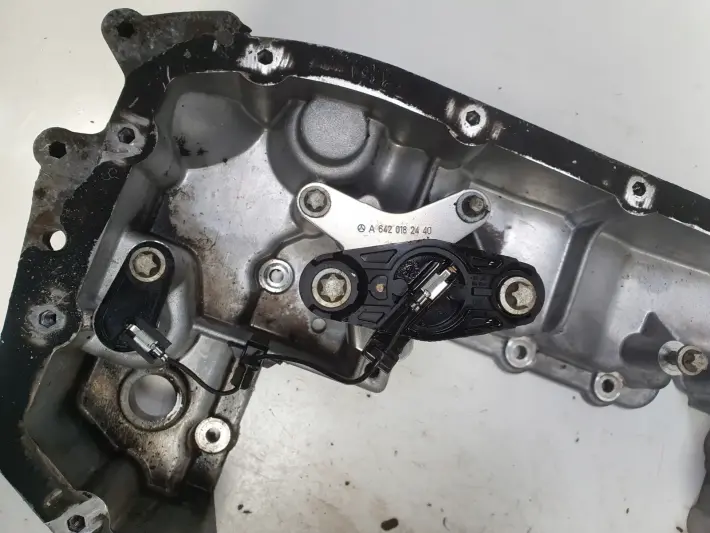 Chrysler 300C 3.0 CRD MISKA OLEJOWA oleju R6420140202