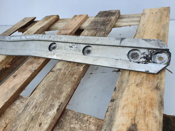 Porsche Boxster 986 TYLNA BELKA Wzmocnienie