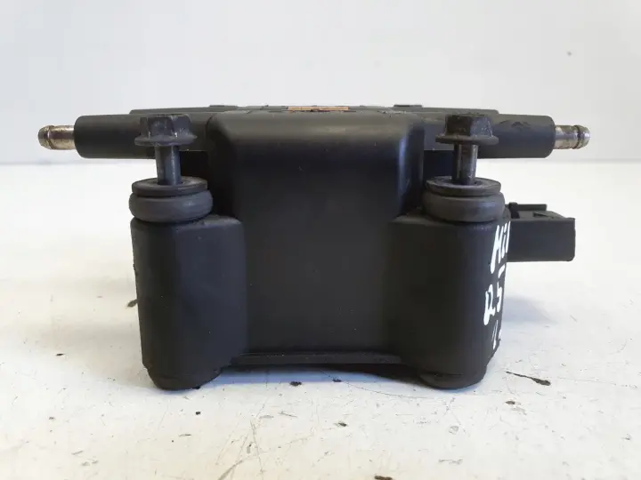 Mini One R50 R53 1.6 16V CEWKA ZAPŁONOWA 2122435