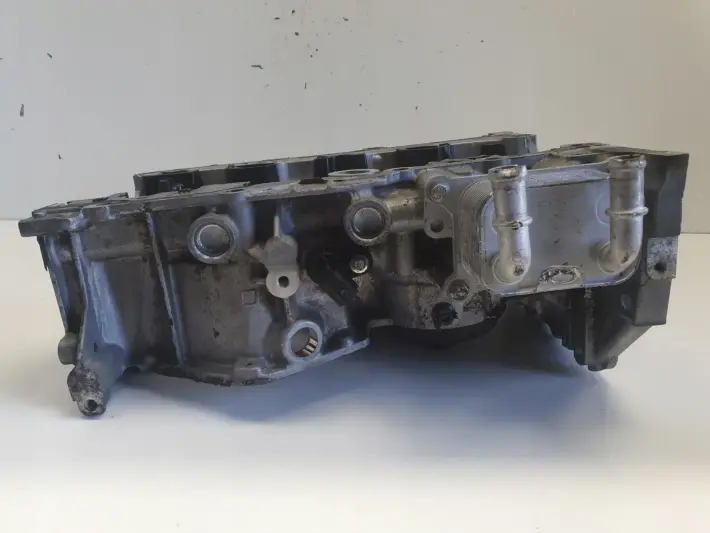 Renault Captur 1.3 TCe MISKA OLEJOWA oleju 110175352R