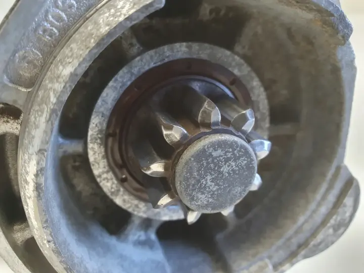 VW Passat B5 FL 1.9 TDI ROZRUSZNIK bosch 0001124020
