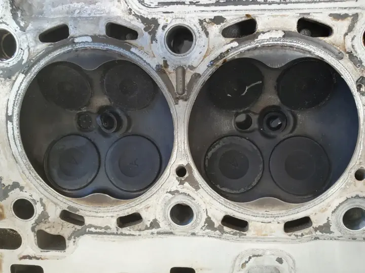 Ford Focus MK3 1.0 EcoBoost GŁOWICA CYLINDRÓW PBCM5G-6090-GF