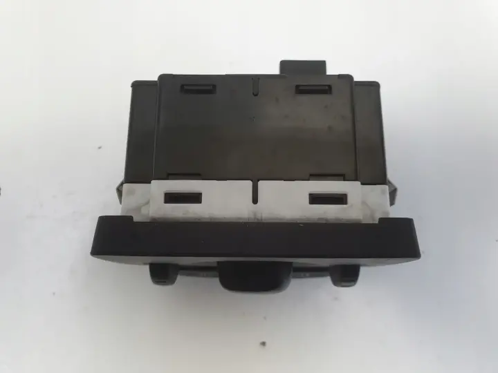 Volvo S40 II V50 C30 WŁĄCZNIK ŚWIATEŁ Przełącznik panel 30669736