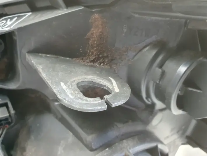Nissan Qashqai J10 LIFT PRZEDNIA LAMPA LEWA LEWY PRZÓD 26010BR01B