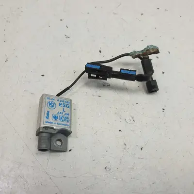 BMW E39 WZMACNIACZ ANTENY antenowy TV 8362532