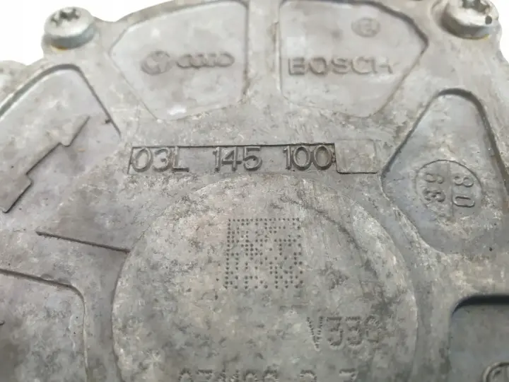 Audi A4 B8 2.0 TDI POMPA WAKUM VACUM 03L145100