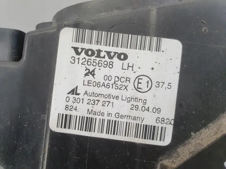 Volvo S40 II V50 LIFT XENON PRZEDNIA LAMPA LEWA lewy przód 31265698