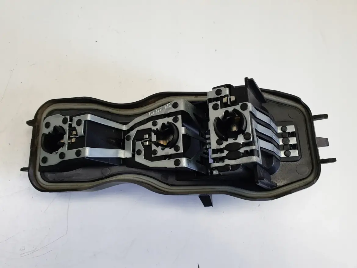 Renault Scenic II lift PRAWY WKŁAD TYLNEJ LAMPY prawy tył pasażera 164231
