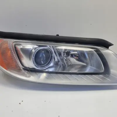 Volvo S80 II V70 III XENON PRZEDNIA LAMPA PRAWA prawy przód KOMPL 31353533