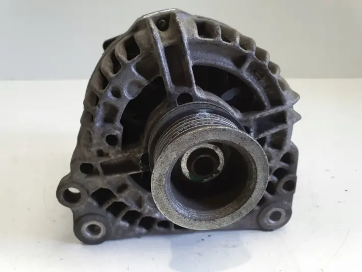 Skoda Fabia II 1.4 16V ALTERNATOR bosch 0124325013