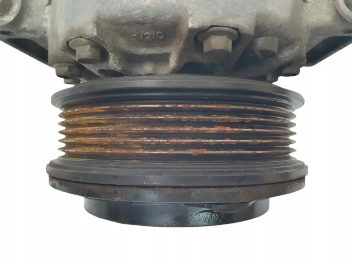 54740effe956d27b8d8ae869ef636d40