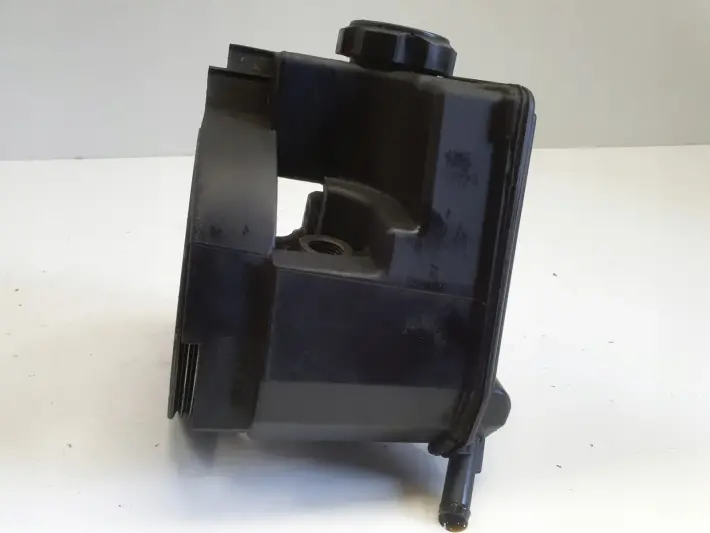 Peugeot 206 1.4 16V POMPA WSPOMAGANIA 9636320680