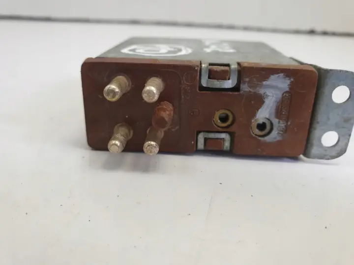 Mercedes W202 REZYSTOR DMUCHAWY opornica