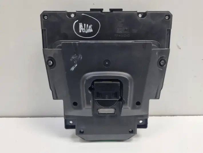 Volvo V40 II PANEL STEROWANIA NAWIEWEM Klimatyzacją 31398642