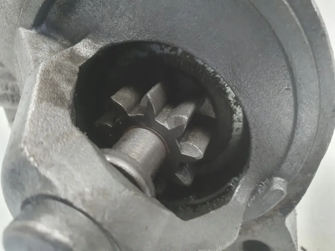 Ford Mondeo MK4 1.8 TDCI ROZRUSZNIK 6G9N-11000-EC