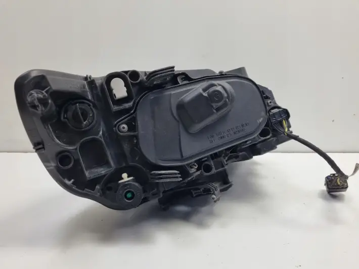 Volvo S60 II V60 LIFT PRZEDNIA LAMPA LEWA lewy przód XENON skrętna 31420261
