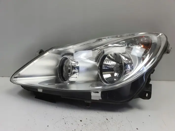 Opel Corsa D PRZEDNIA LAMPA LEWA lewy przód anglik Valeo 13186383