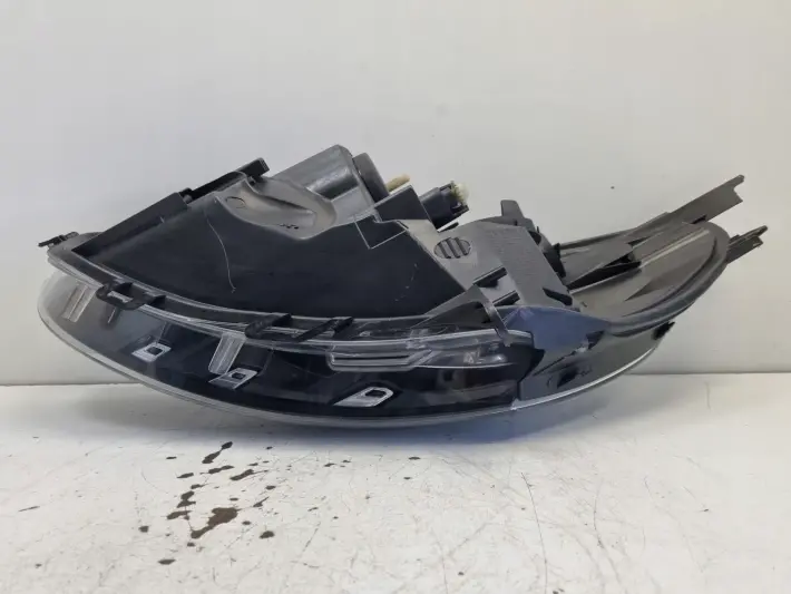 Renault Clio IV 12-16r PRZEDNIA LAMPA PRAWA PRAWY PRZÓD europa 010330748