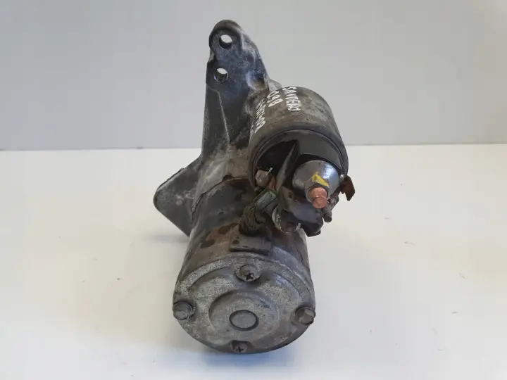 Dacia Sandero 0.9 TCe ROZRUSZNIK 233000557R