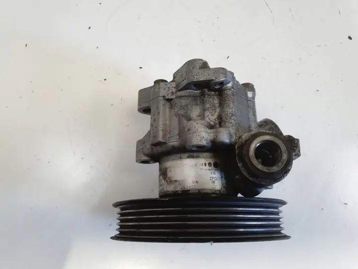 Audi A6 C5 1.9 TDI POMPA WSPOMAGANIA 4B0145155T