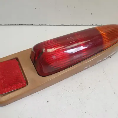 Trabant 601 TYLNIA TYLNA LAMPA LEWA PRAWA prawy lewy tył