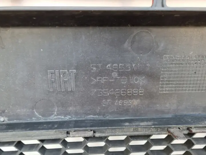 Fiat 500 KOMPLETNY PRZEDNI ZDERZAK przód CZWERWONY 111A 735426888