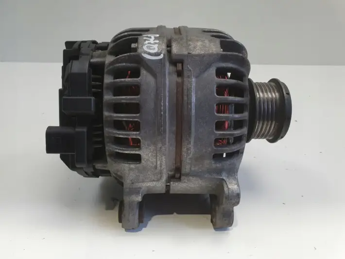 Audi A3 8L Golf IV Seat Leon 1.9 TDI ALTERNATOR 028903028E 120A