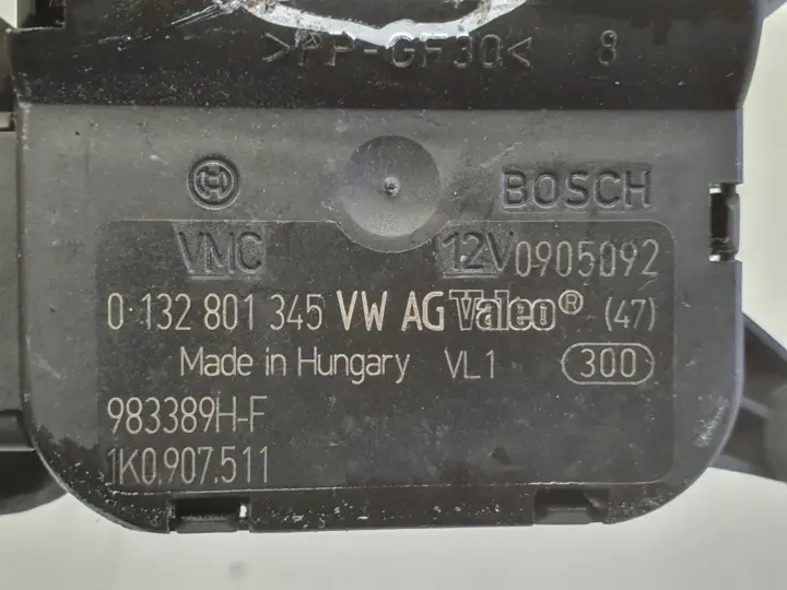 Audi Seat Skoda Vw SILNICZEK KLAP NAGRZEWNICY 1K1907511 0132801345