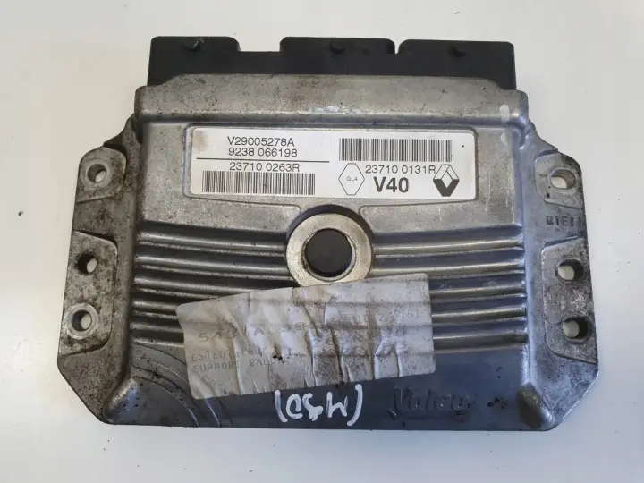 Renault Megane III 1.6 16V KOMPUTER SILNIKA sterownik 237100131R 237100263R