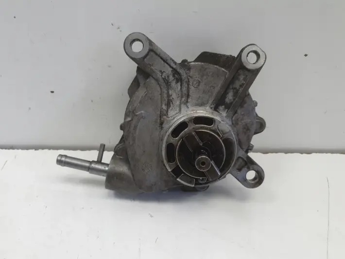 Toyota RAV4 RAV-4 III 2.2 D4D POMPA VACUM wakum