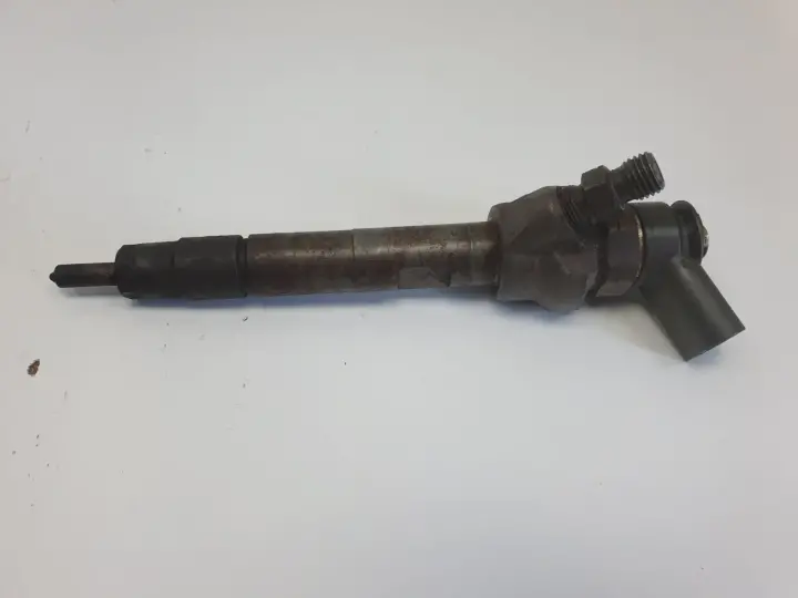 BMW E87 E90 E91 2.0 D WTRYSKIWACZ wtrysk 0445110289