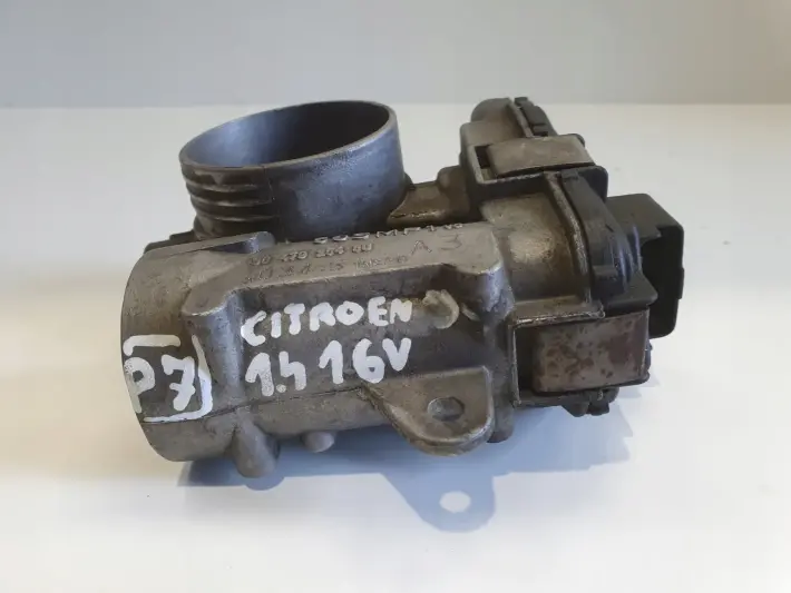 Citroen C4 1.4 16V PRZEPUSTNICA 9647925480