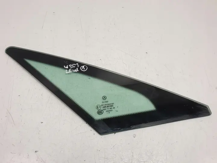 Mercedes W207 Coupe LEWA BOCZNA SZYBA Trójkąt