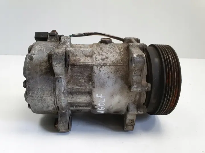 VW Golf IV 1.6 8V SPRĘŻARKA KLIMATYZACJI pompa 1J0820803F
