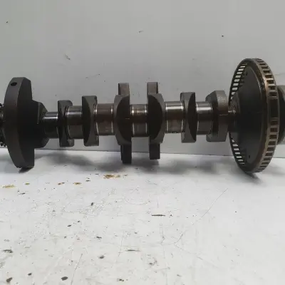 Audi A3 II 8P 1.6 8V BSE WAŁ KORBOWY 050105189B