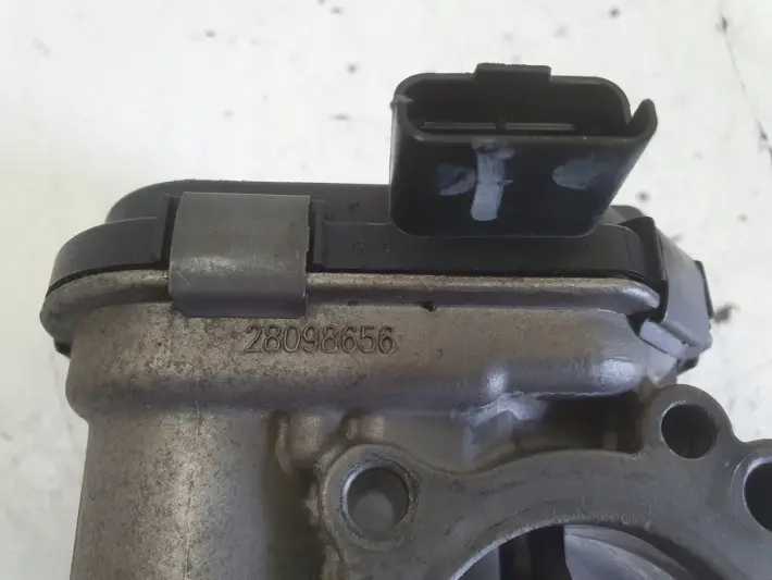 Ford Focus III MK3 1.6 TDCI PRZEPUSTNICA 9673534480 28275019
